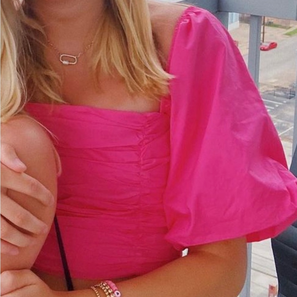 Pink Puff sleeve Forever 21 top, size small